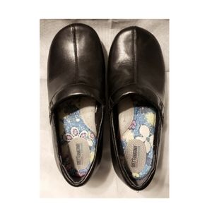 Grey's Anatomy Softwalk Shoes